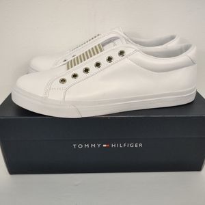 New Tommy Hilfiger TWLaven Sneaker sz 8.5 White